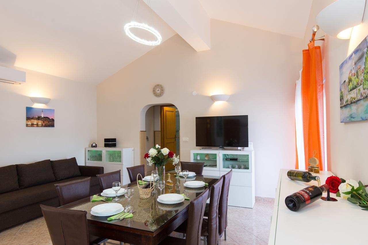 Apartments Tamaris Čižići エクステリア 写真