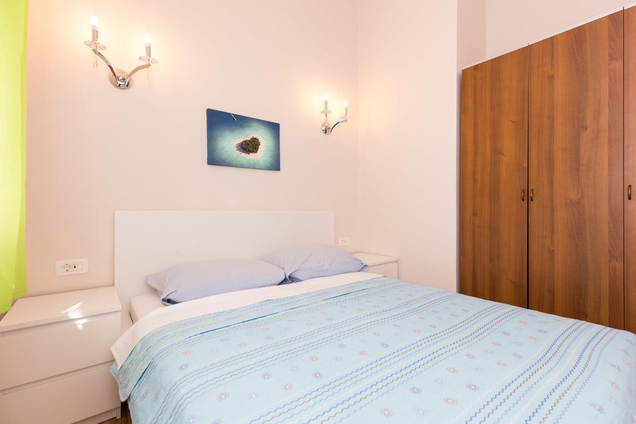 Apartments Tamaris Čižići エクステリア 写真